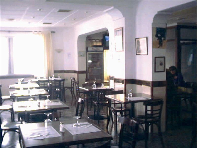 Hostal La Isla Mahon  Exterior photo