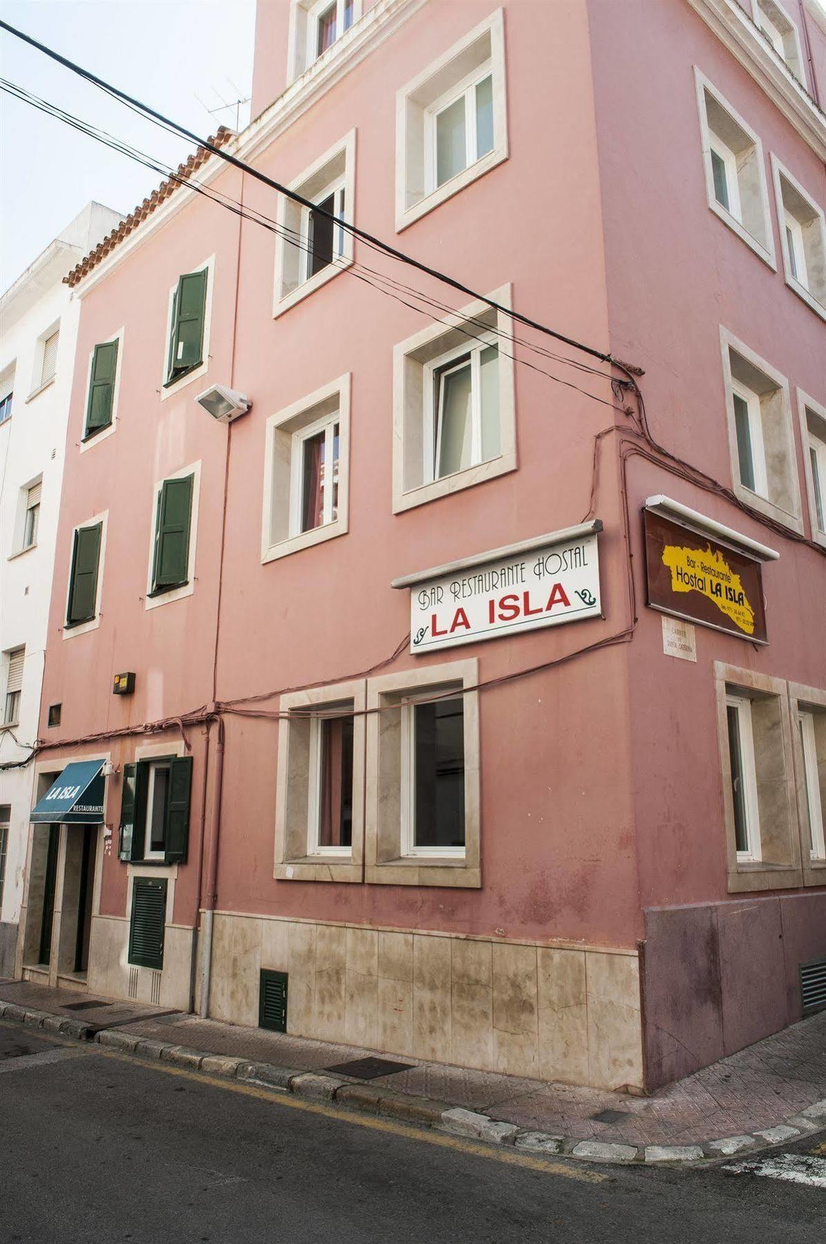 Hostal La Isla Mahon  Exterior photo